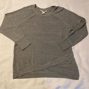 WORKSHOP Cross-hem Grey Long Sleeve